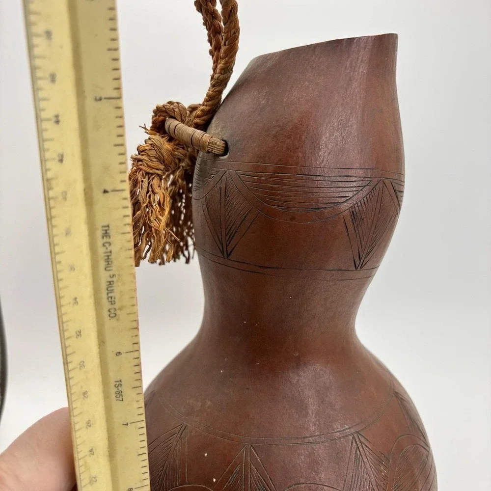 African Folk Art Carved Calabash Gourd 9x6 Drinking‎ Vessel Braided Rope Handle